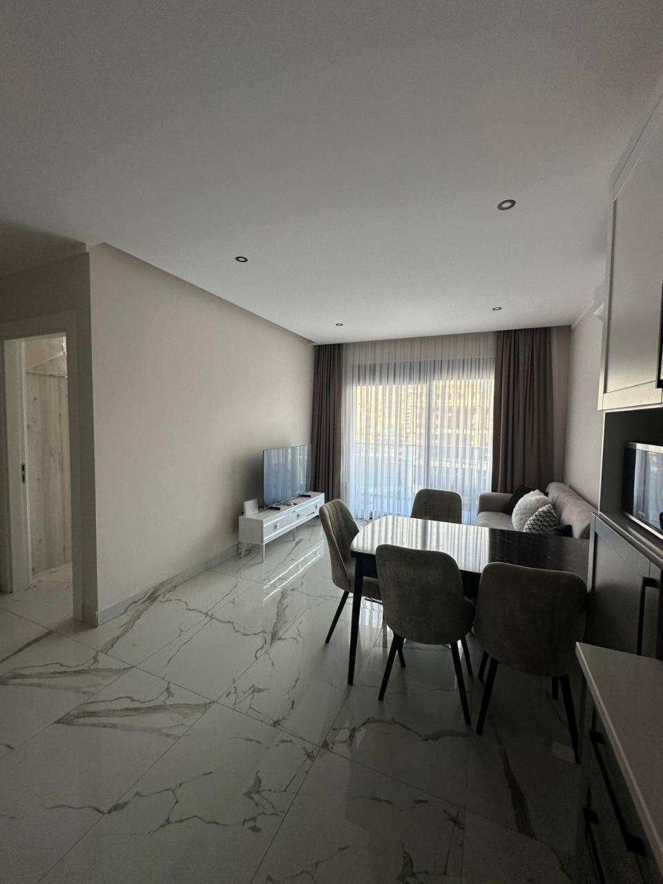 Cosy Flat, 150m To The Sea *
