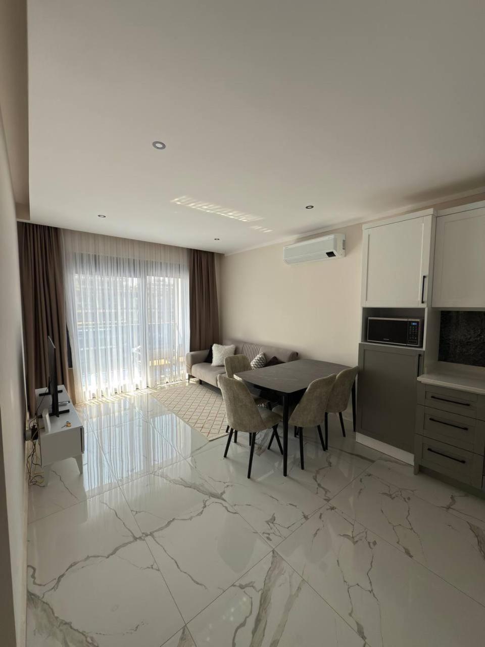 Cosy Flat, 150m To The Sea Leilighet *
