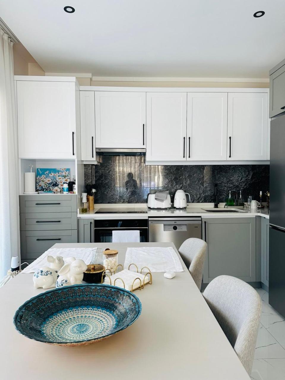 Leilighet Cosy Flat, 150m To The Sea Alanya