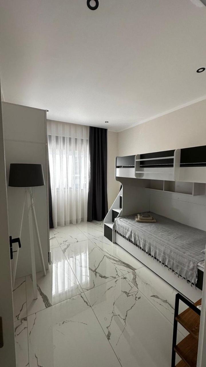 Daire Cosy Flat, 150m To The Sea